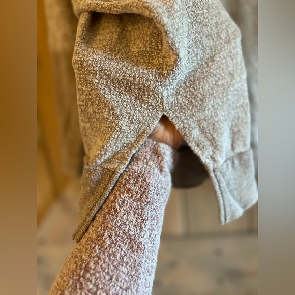 Story Oversized Tunic - Picture 4 of 6